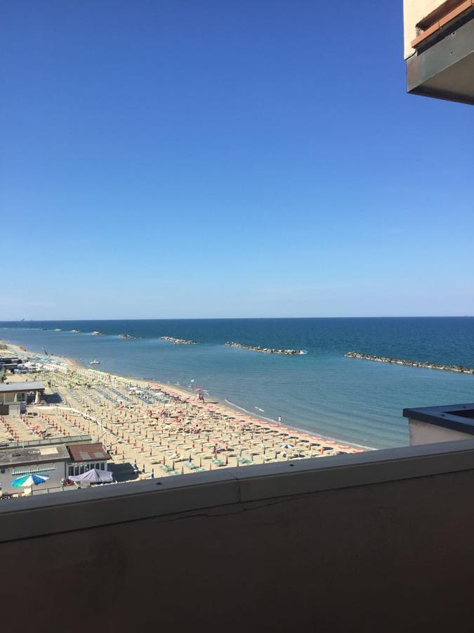 Hotel Man Lido Di Savio Exterior photo